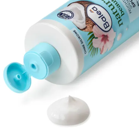 Après-shampooing Natural Beauty à l’extrait d’hibiscus et au lait de coco – 350 ml